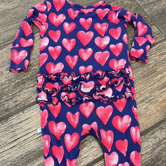 Posh Peanut Ruffled Romper - Picture 2 of 4